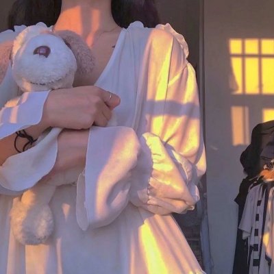 失控好莱坞封面
